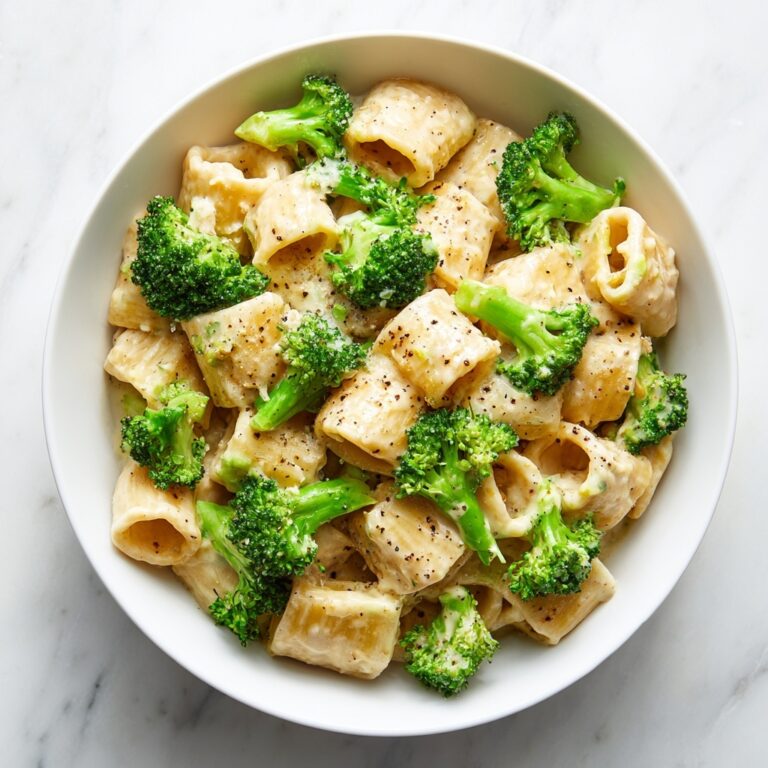 Creamy & Cheesy Broccoli Pasta Recipe