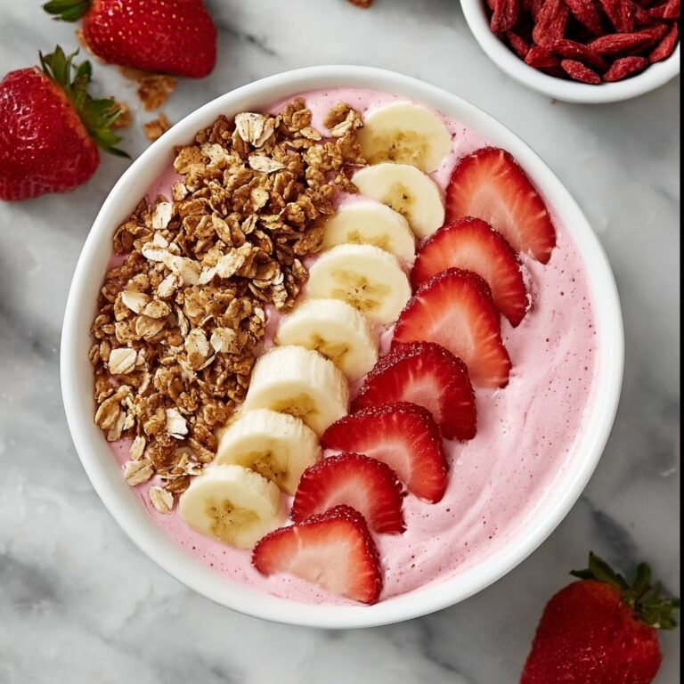 Strawberry Banana Smoothie Bowl Recipe